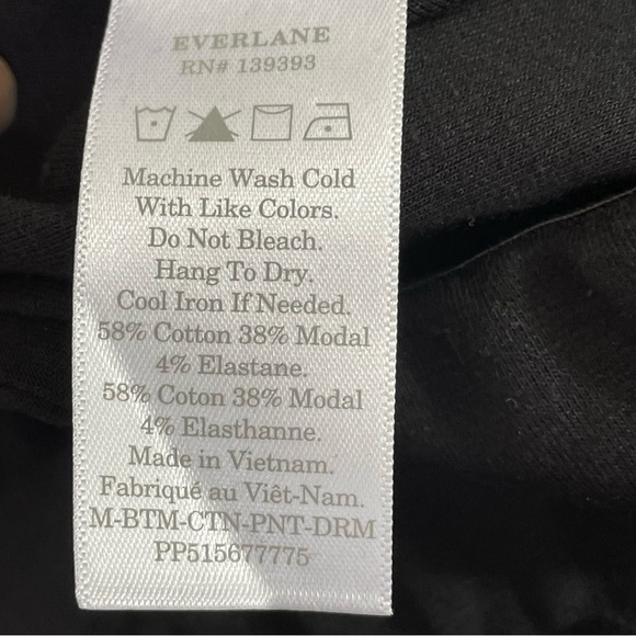 Everlane Black The Dream Pant Elastic Waist Tapered Leg Size Small NWT - Picture 13 of 16